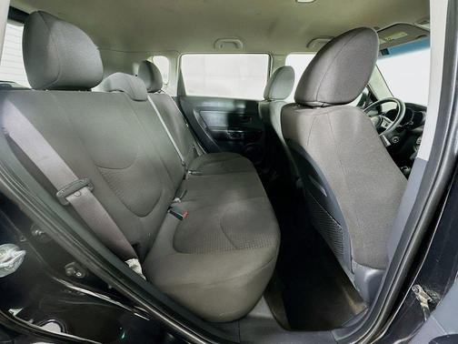 2013 Kia Soul Base