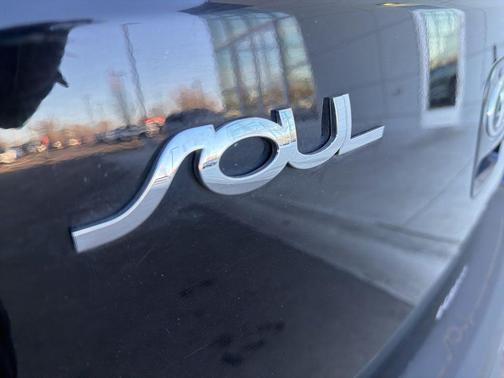 2013 Kia Soul Base