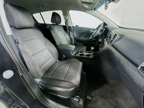 Black Cherry 2019 Kia Sportage LX