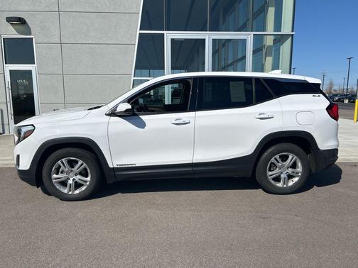 Summit White 2020 GMC Terrain SLE