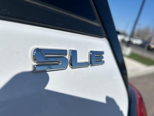 Summit White 2020 GMC Terrain SLE