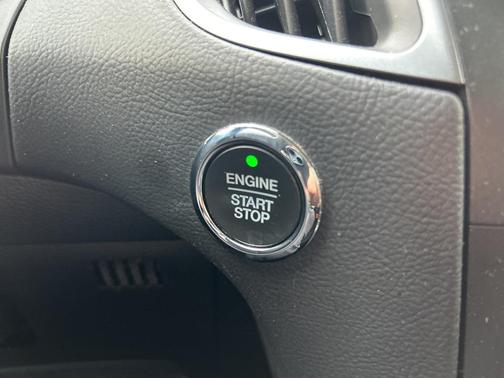 2019 Ford Edge SE