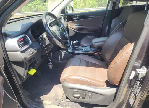 Platinum Graphite 2019 Kia Sorento SX