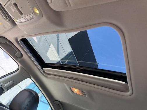 2017 Nissan Sentra SR