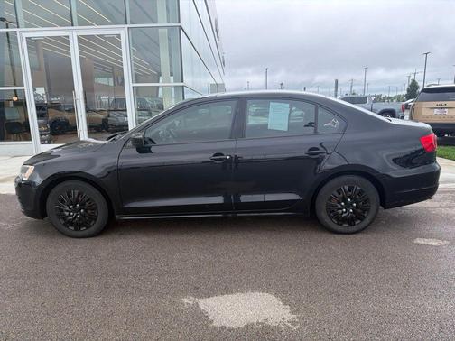 Black Uni 2014 Volkswagen Jetta Auto S