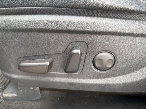 2020 Hyundai SANTA FE SEL 2.4