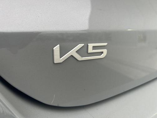 2023 Kia K5 GT