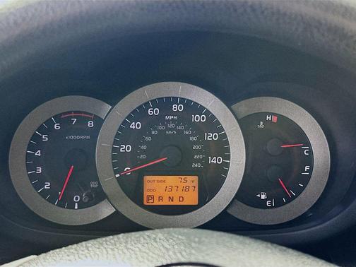 Classic Silver Metallic 2006 Toyota RAV4 Sport