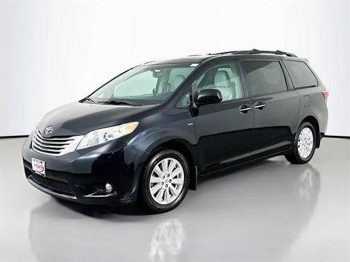 2017 Toyota Sienna XLE Premium
