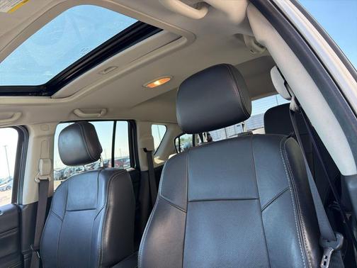 Bright Silver Metallic Clearcoat 2014 Jeep Compass Limited