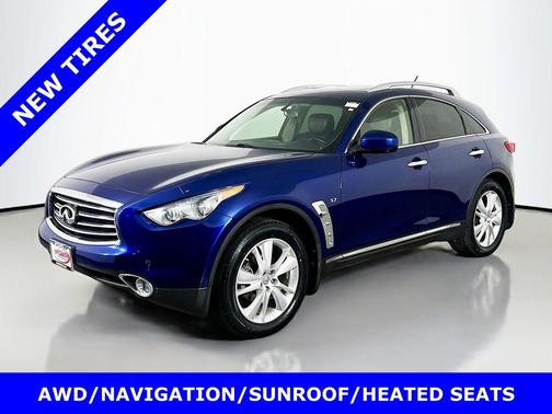 2015 INFINITI QX70 Base