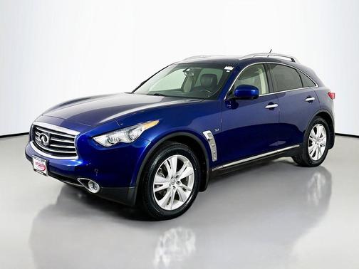 2015 INFINITI QX70 Base