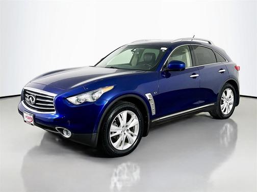 2015 INFINITI QX70 Base