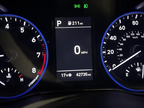 2020 Hyundai KONA SEL Plus