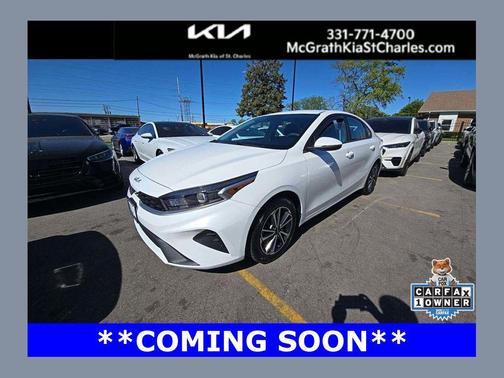 Snow White Pearl 2022 Kia Forte LXS