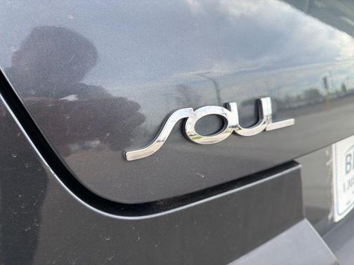 Gravity Gray 2021 Kia Soul S