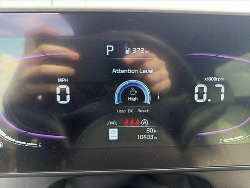 Gravity Gray 2025 Kia Sportage EX