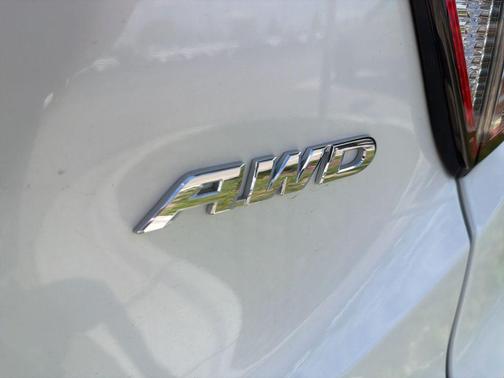 Platinum White Pearl 2021 Honda HR-V EX