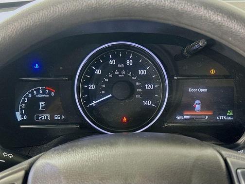 Platinum White Pearl 2021 Honda HR-V EX