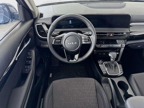 Gravity Gray 2026 Kia Seltos S