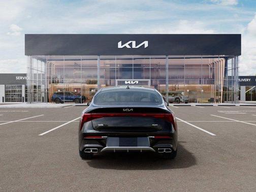 Aurora Black Pearl 2026 Kia K5 GT