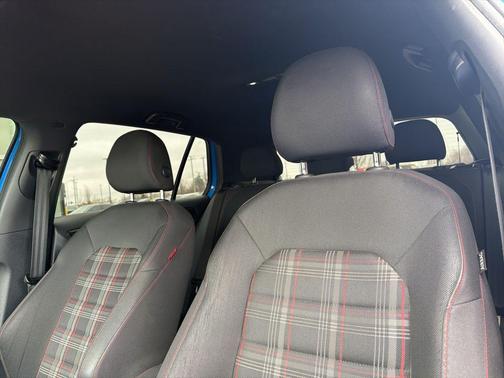 2019 Volkswagen Golf GTI 2.0T S 4-Door