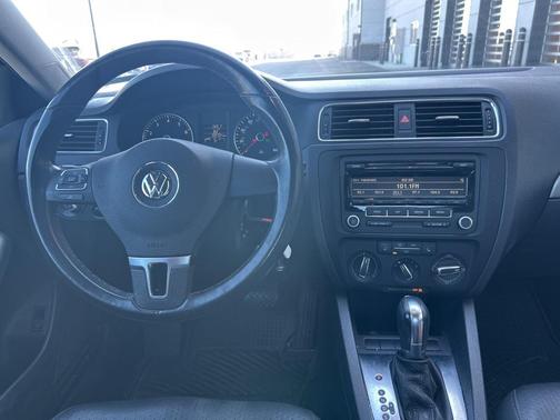 2013 Volkswagen Jetta SE