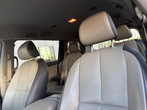 Titanium Bronze 2017 Kia Sedona LX