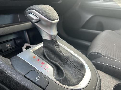 2024 Kia Forte LX