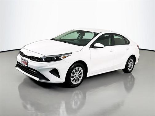 2024 Kia Forte LX