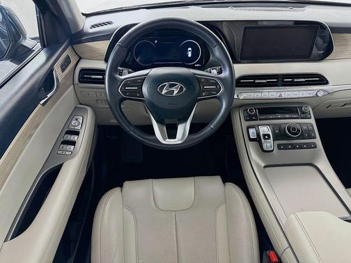 Abyss Black Pearl 2022 Hyundai PALISADE Limited