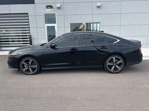 2025 Honda Accord Hybrid Base