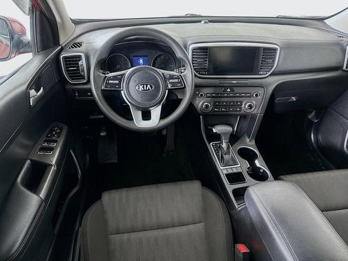 Hyper Red 2022 Kia Sportage LX