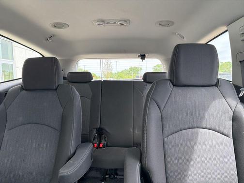 Cyber Gray Metallic 2014 Chevrolet Traverse 1LT