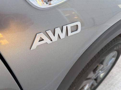 Steel Gray 2023 Kia Seltos LX