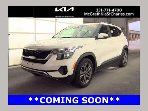 Snow White Pearl 2022 Kia Seltos S