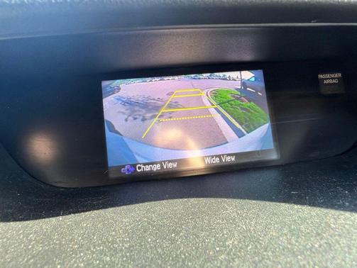 White Diamond Pearl 2015 Honda CR-V LX
