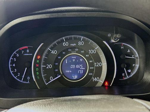 White Diamond Pearl 2015 Honda CR-V LX