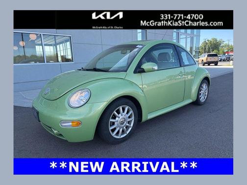 Cyber Green 2004 Volkswagen New Beetle GLS 2.0L
