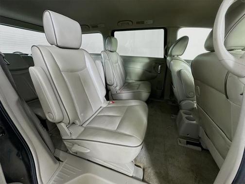 2015 Nissan Quest SV