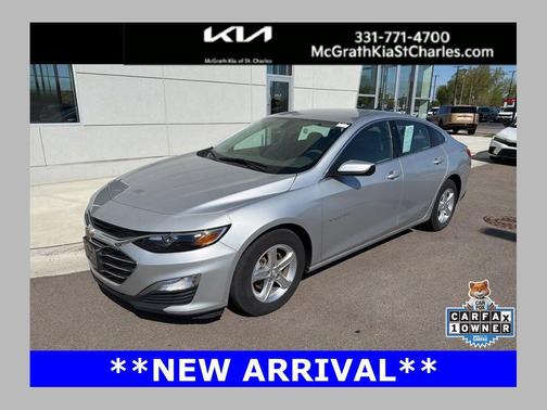 Silver Ice Metallic 2022 Chevrolet Malibu 1LS