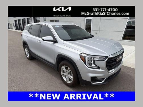 Quicksilver Metallic 2022 GMC Terrain SLE