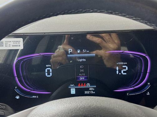 Everlasting Silver 2023 Kia Sportage EX