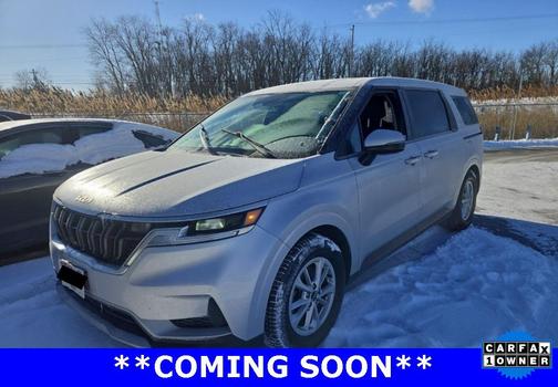 2022 Kia Carnival LX