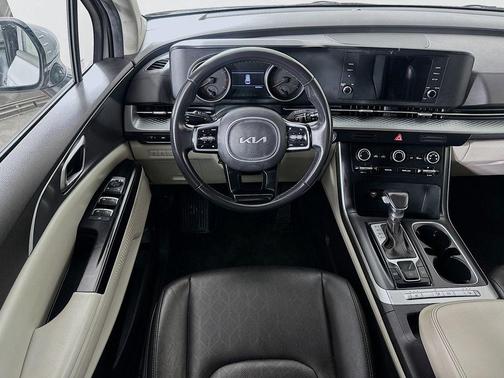 Silky Silver 2023 Kia Carnival LX