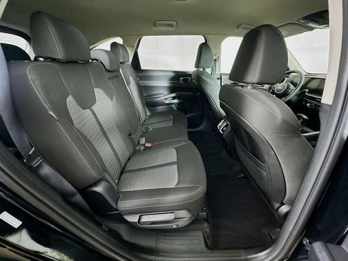 Ebony Black 2024 Kia Sorento LX