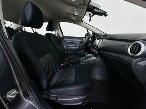 2023 Nissan Versa 1.6 S