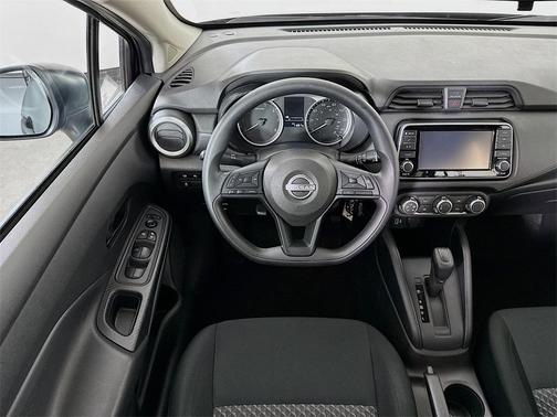 2023 Nissan Versa 1.6 S