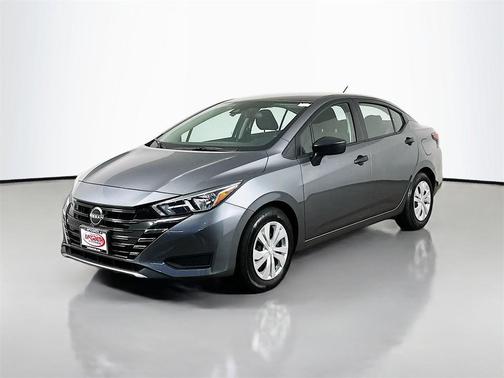 2023 Nissan Versa 1.6 S