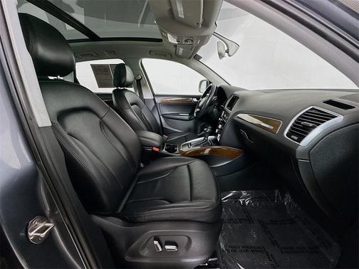 2017 Audi Q5 2.0T Premium